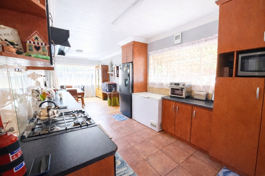 3 Bedroom Property for Sale in Langenhovenpark Free State